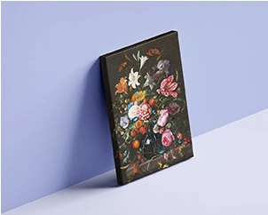 Side view of a photo canvas on a wooden stretcher frame with wraparound edge print – sturdy canvas print for high-quality wall art